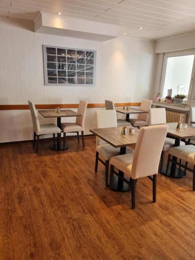 Airport Hotel Karsten Köln Ngoại thất bức ảnh