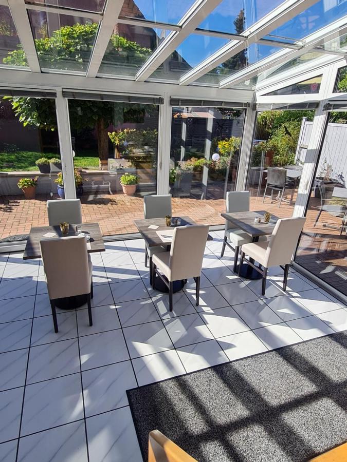 Airport Hotel Karsten Köln Ngoại thất bức ảnh