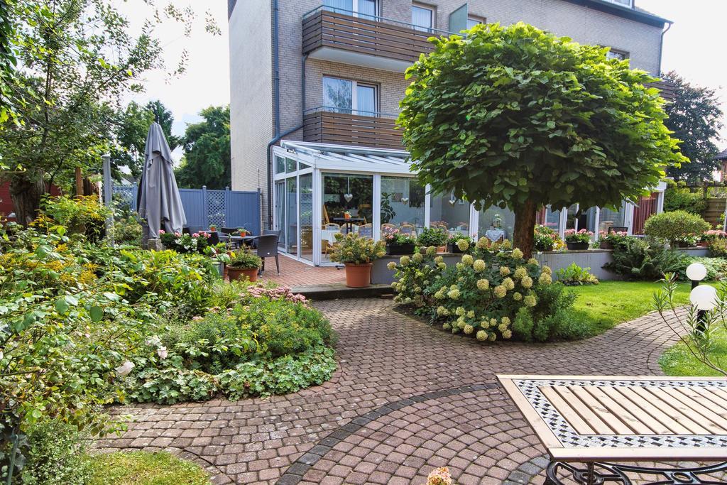 Airport Hotel Karsten Köln Ngoại thất bức ảnh